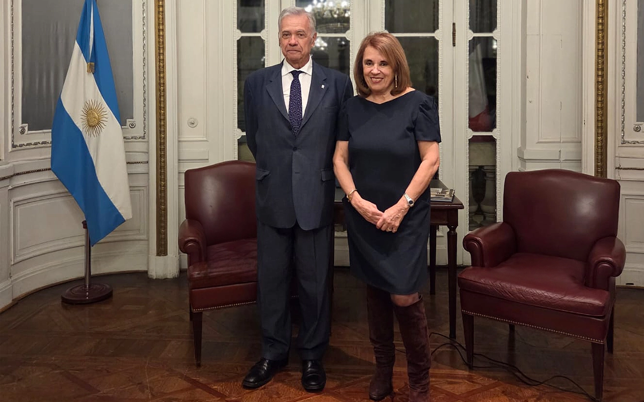 Roberto Azaretto y Carmen María Ramos